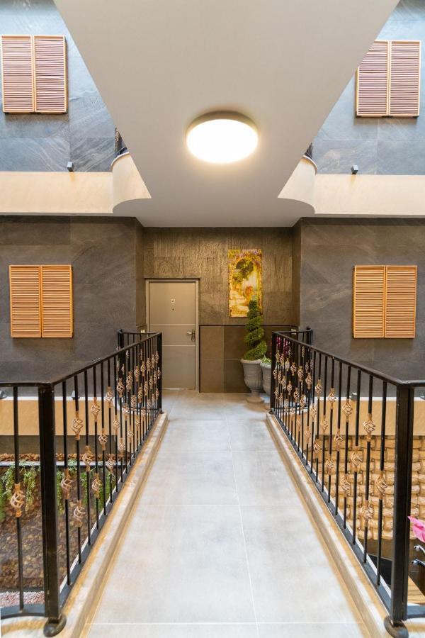 Nahal Oz 33 Aparthotel Bat Yam Exterior foto
